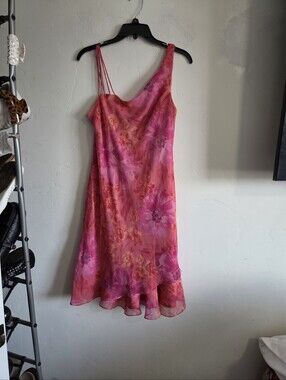 Scarlett Pink Floral One-Shoulder Slip Dress with Asymmetric Straps